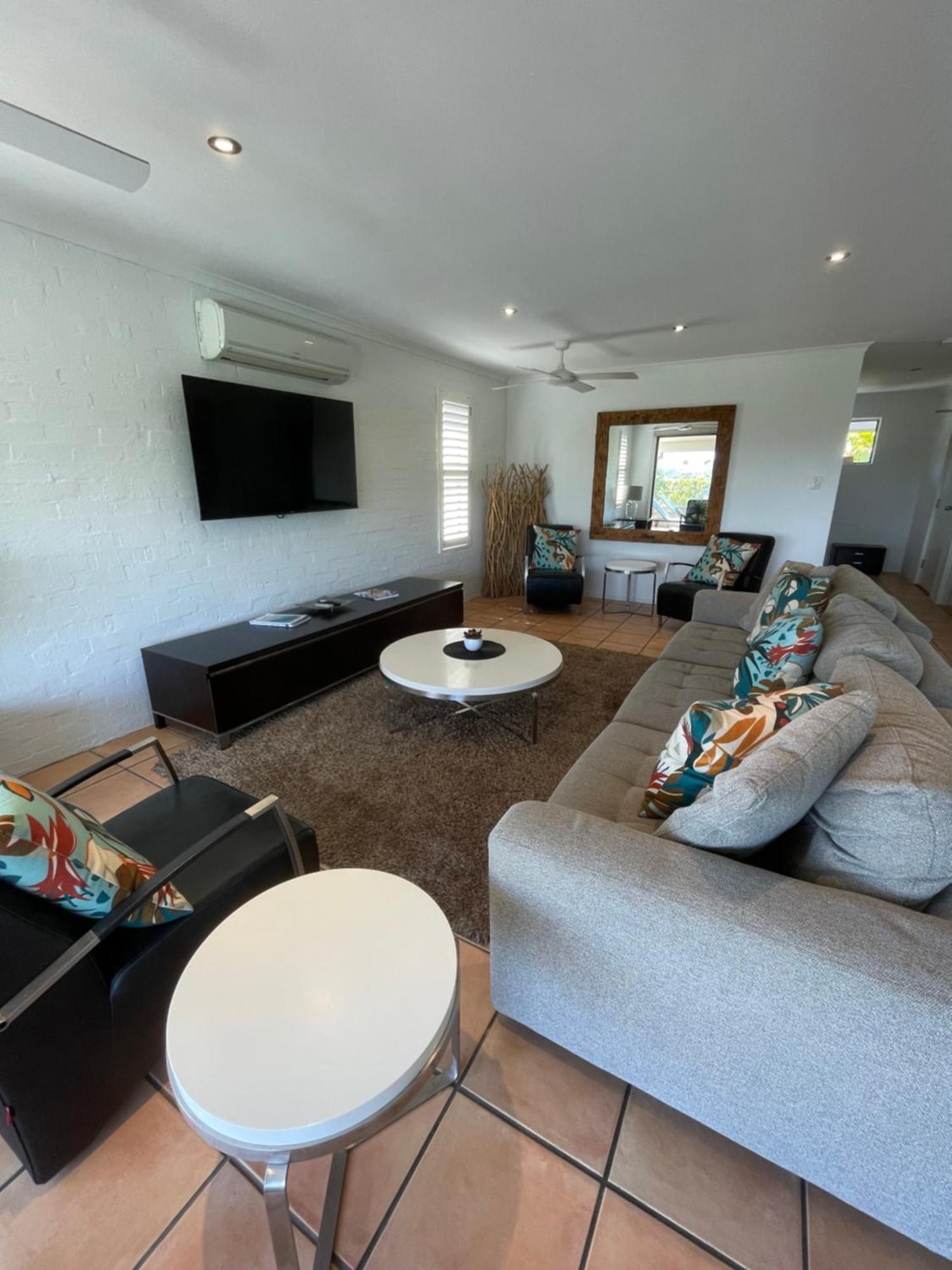 Myuna Holiday Apartments Нуза-Гедс Екстер'єр фото